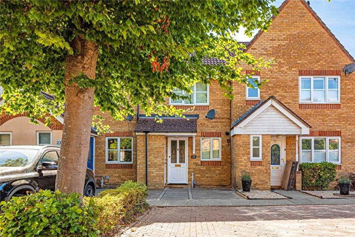 2 Bedroom Terraced House To Rent In Thorne Close, Hemel Hempstead, Hertfordshire, HP1