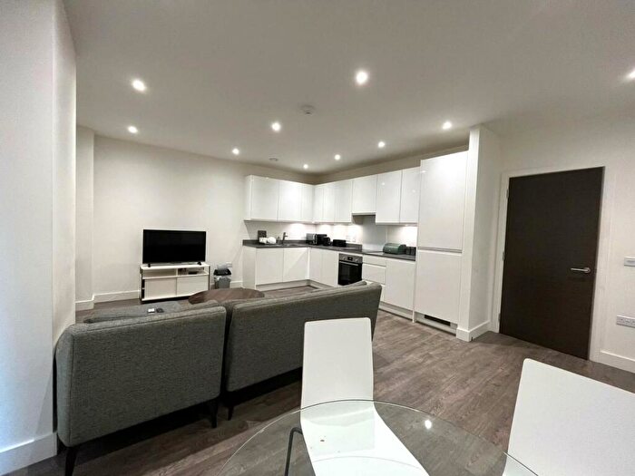 2 Bedroom Flat To Rent In Blair Street, London, E14