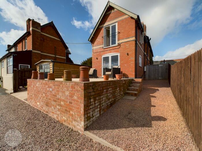 4 Bedroom Semi-Detached House For Sale In Moorfield Cottages, Hereford, HR1