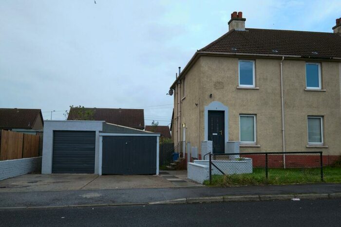 3 Bedroom Maisonette To Rent In Lansbury Street, Kirkcaldy, KY1