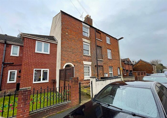 4 Bedroom House To Rent In St. James Street, Gloucester, GL1