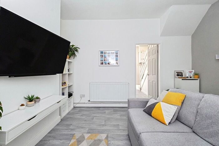 2 Bedroom Terraced House For Sale In Ashton Road, Denton, Manchester, Greater Manchester, M34