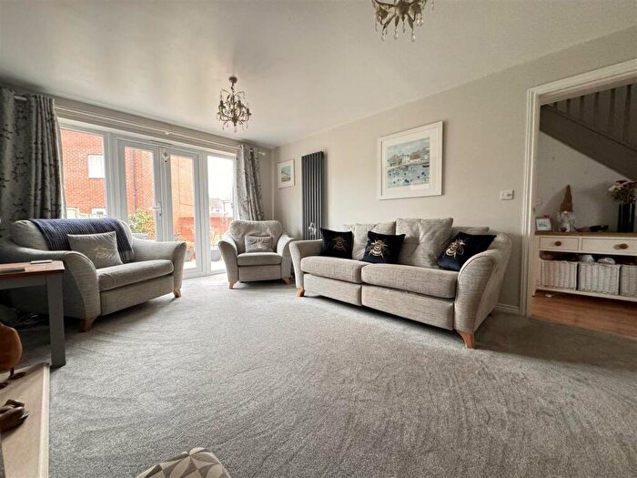 5 Bedroom Detached House For Sale In Newson Road, Swindon, SN25
