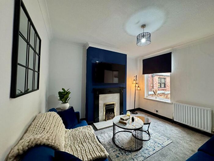 5 Bedroom House To Rent In Teversal Avenue, Lenton, Nottingham, Nottinghamshire, NG7