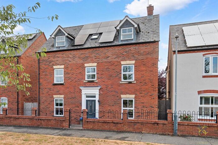 4 Bedroom Detached House For Sale In The Fordway, Lower Quinton, Stratford-Upon-Avon, CV37