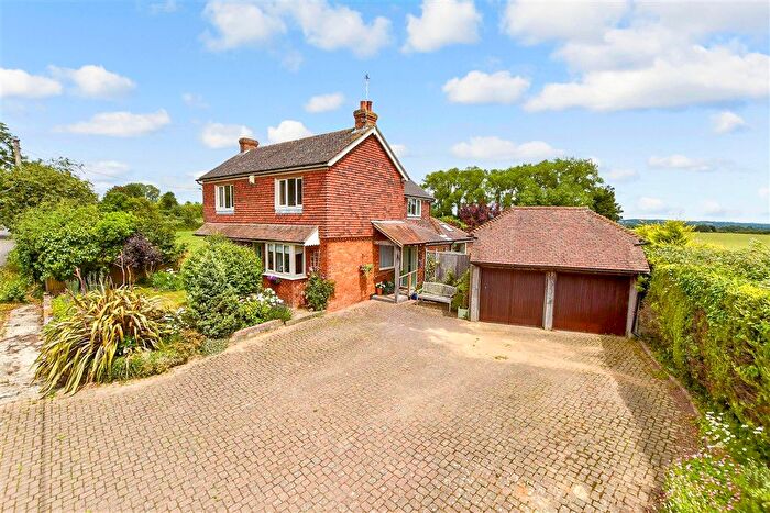 3 Bedroom Detached House For Sale In Bush Road, East Peckham, Tonbridge, Kent, TN12