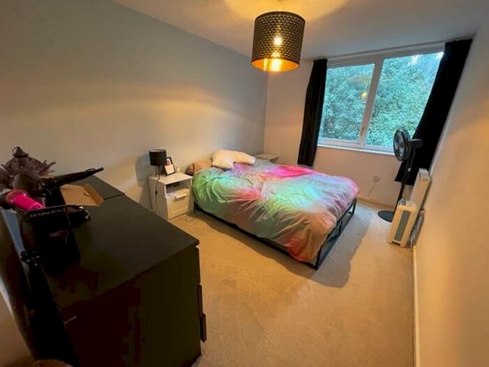 2 Bedroom Flat To Rent In Avon Way, Bristol, BS9