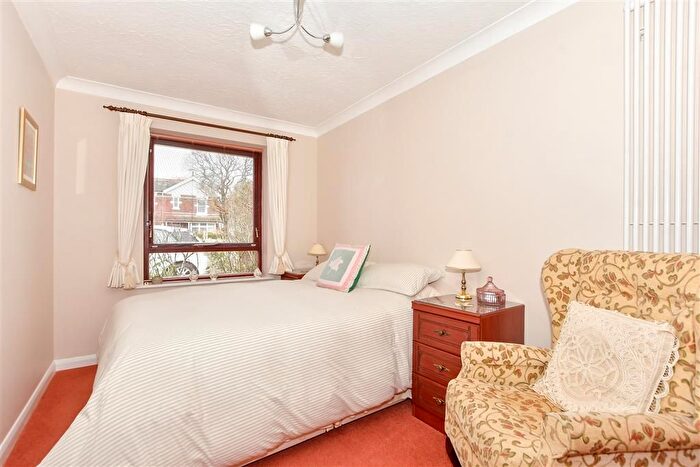 4 Bedroom Detached House For Sale In Park Crescent, Emsworth, Hampshire, PO10