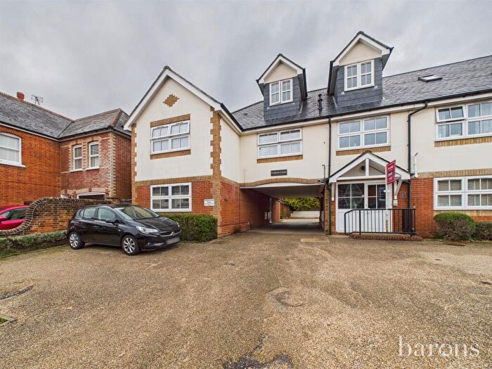2 Bedroom Maisonette For Sale In Tedbury Court, Soper Grove, Basingstoke, RG21