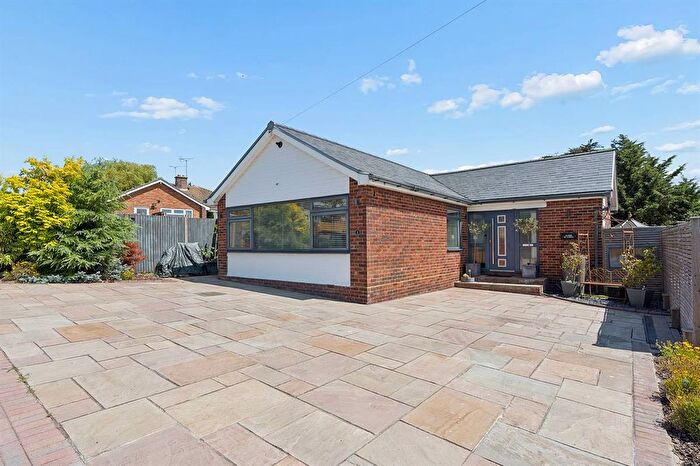 2 Bedroom Detached Bungalow For Sale In Woodrow Chase, Herne Bay, CT6