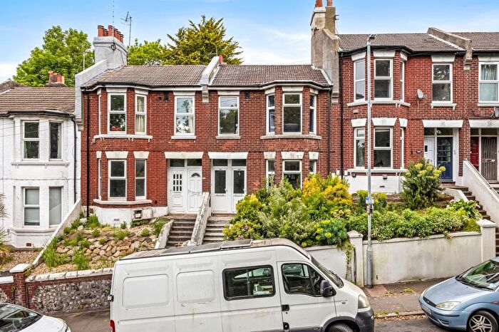 2 Bedroom Flat For Sale In Bear Road, Brighton, BN2