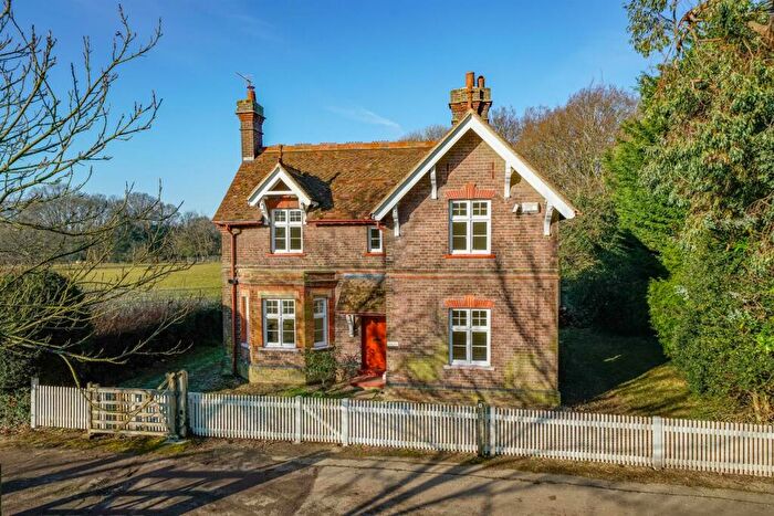 3 Bedroom Detached House To Rent In Gaddesden Row Hemel Hempstead, HP2