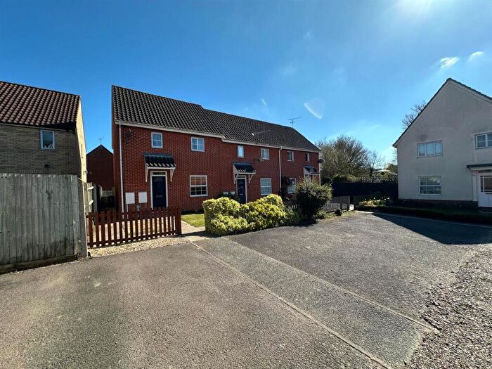 2 Bedroom End Of Terrace House For Sale In Combs Wood Drive, Stowmarket, IP14