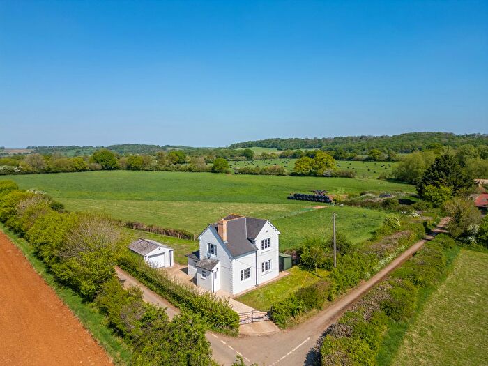 2 Bedroom Detached House For Sale In Alweston, Sherborne, Dorset, DT9