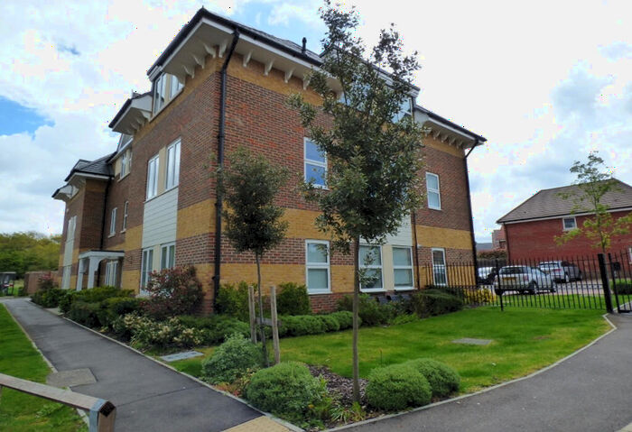 1 Bedroom Apartment To Rent In Great Bookham, KT23