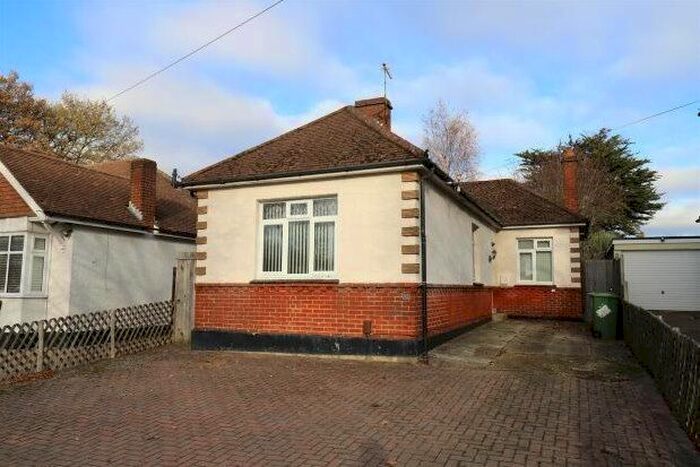 2 Bedroom Bungalow To Rent In Sandling Lane, Maidstone ME14