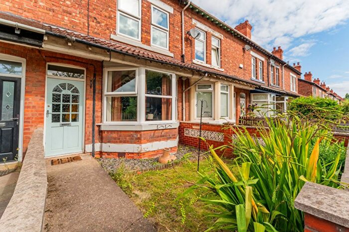 3 Bedroom Terraced House For Sale In Barlby Road, Selby, YO8