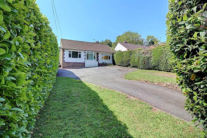 2 Bedroom Bungalow For Sale In Nags Head Lane, Great Missenden, Buckinghamshire, HP16
