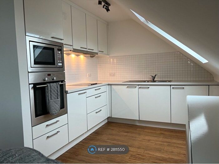 2 Bedroom Flat To Rent In Main Street, Kirkliston, EH29