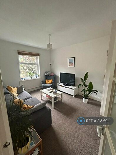 2 Bedroom Maisonette To Rent In St. Aidans Road, London, SE22
