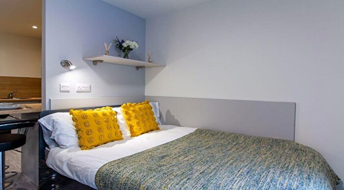 Studio To Rent In St. Georges Retail Park, St. Georges Way, Leicester, LE1