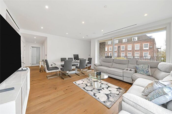3 Bedroom Apartment To Rent In Fisherton Street, London, NW8