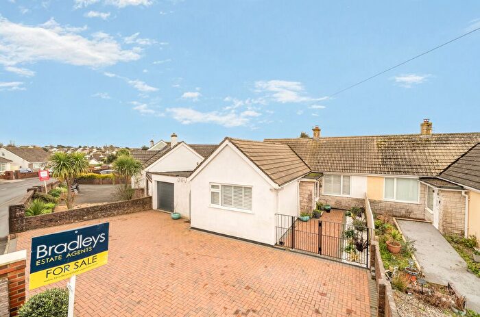 2 Bedroom Semi Detached Bungalow For Sale In Goodrington Road, Paignton, Devon, TQ4