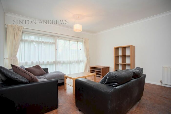 2 Bedroom Flat To Rent In Oak Tree Close, Ealing, W5