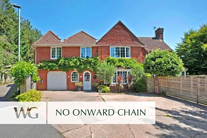 6 Bedroom Detached House For Sale In Pennsylvania, Exeter, EX4