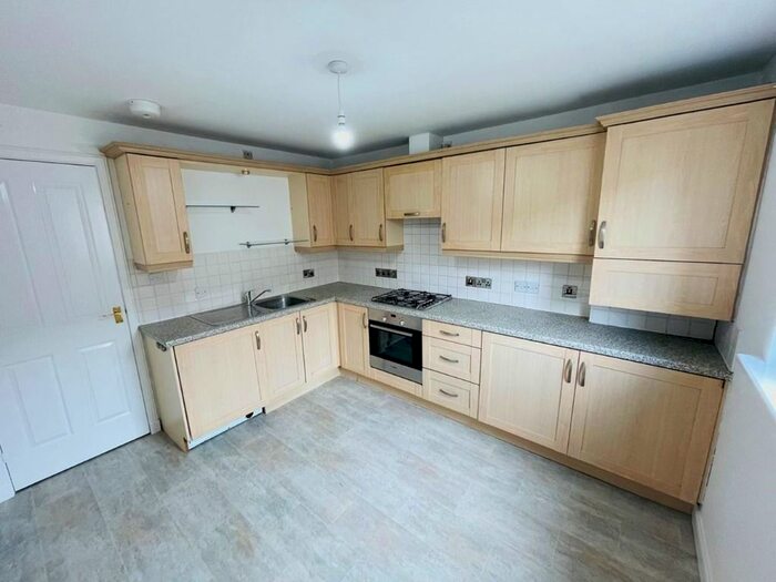2 Bedroom Flat To Rent In Holland Street, City Centre, Aberdeen, AB25