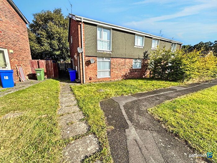 2 Bedroom Flat To Rent In Otley Close, Cramlington, NE23