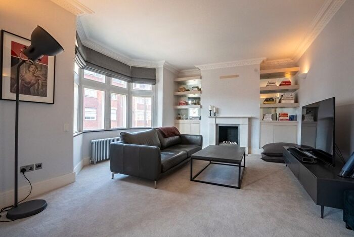 2 Bedroom Flat To Rent In New Cavendish Street, Marylebone, W1G