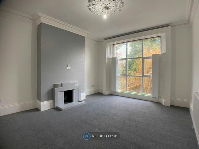 1 Bedroom Flat To Rent In Thorburn Road, Wirral, CH62