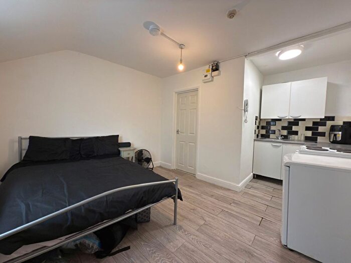 Studio To Rent In Saint Loyes Street, Bedford, MK40