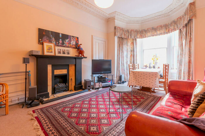 4 Bedroom Flat To Rent In Polwarth Gardens Bruntsfield United Kingdom, EH11