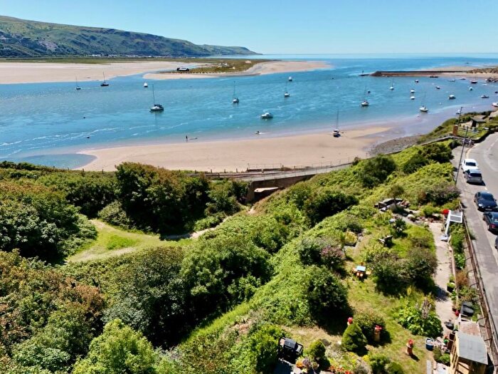 2 Bedroom Flat For Sale In Flat, The Moorings, Porkington Terrace, Barmouth, LL42