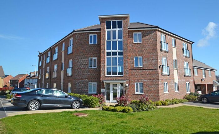 2 Bedroom Flat To Rent In Laurel Road, Minster On Sea, ME12