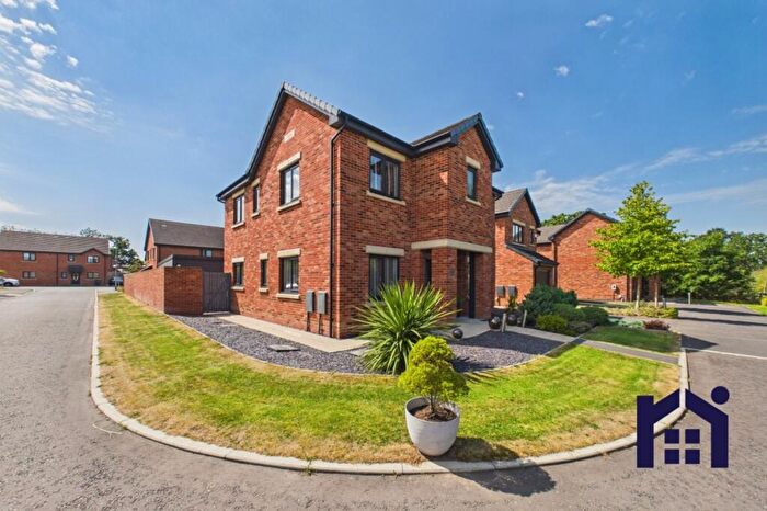 4 Bedroom Detached House For Sale In Marigold Court, Leyland, PR25