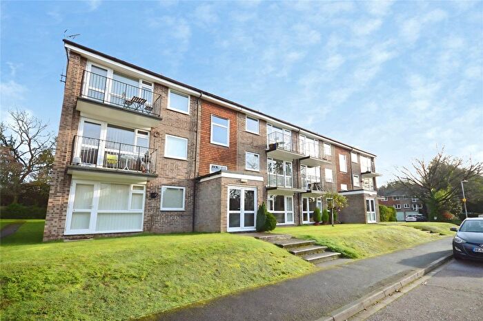 2 Bedroom Flat To Rent In Armadale Court, Westcote Road, Reading, Berkshire, RG30