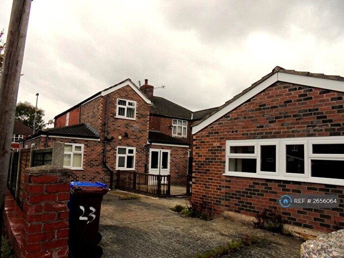 7 Bedroom Semi-Detached House To Rent In Hatherley Road, Manchester, M20