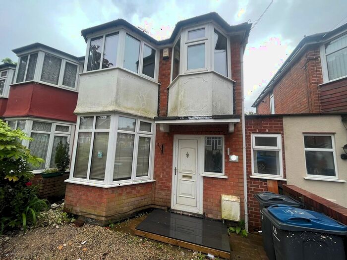 3 Bedroom Property To Rent In Winterton Road, Kingstanding, Birmingham, B44