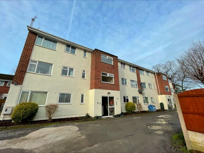 2 Bedroom Flat To Rent In Egerton Park, Rock Ferry, Wirral, CH42