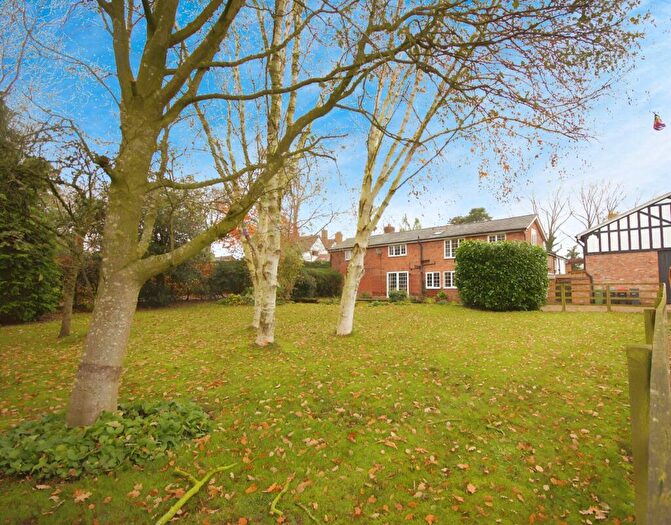 3 Bedroom Detached House To Rent In Tarporley, Cheshire, CW6