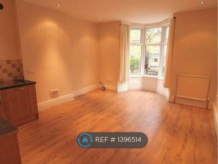 1 Bedroom Flat To Rent In Montgomery Road, Sheffield, S7