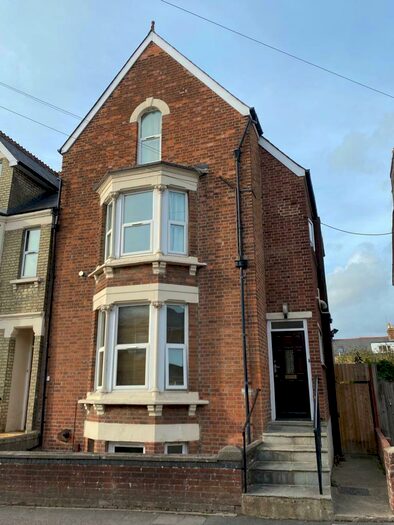 6 Bedroom House To Rent In Bullingdon RoadEast OxfordOxfordSee Notes - Additional Clause, OX4