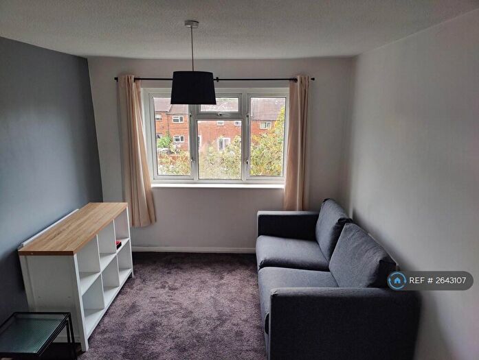 1 Bedroom Flat To Rent In Kirkstall Close, Swindon, SN5
