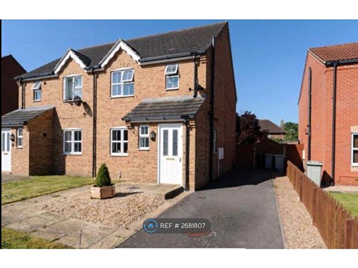 3 Bedroom Semi-Detached House To Rent In The Covert, Lincolnshire, LN4