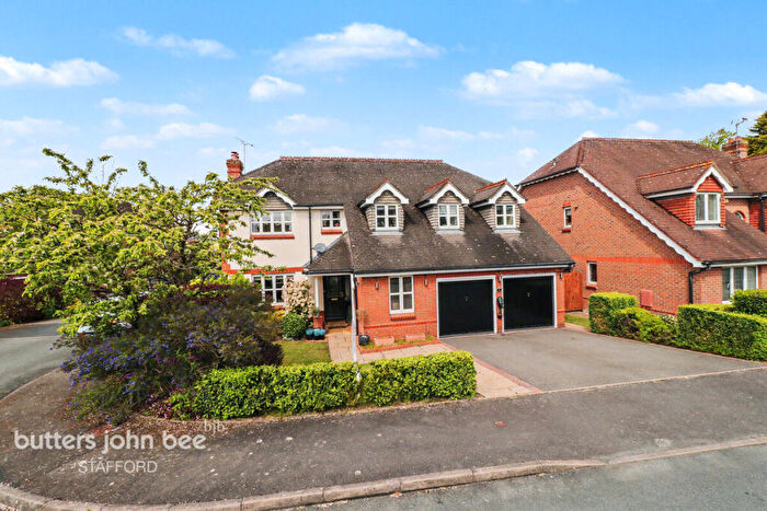 4 Bedroom Detached House For Sale In Meadowbank Avenue, Stafford, ST18