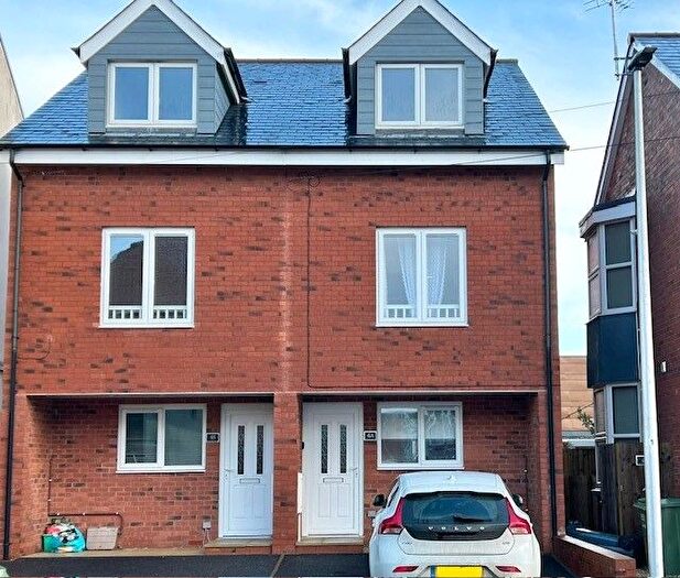 3 Bedroom Semi-Detached House To Rent In Ferndale Road, Exeter, EX2