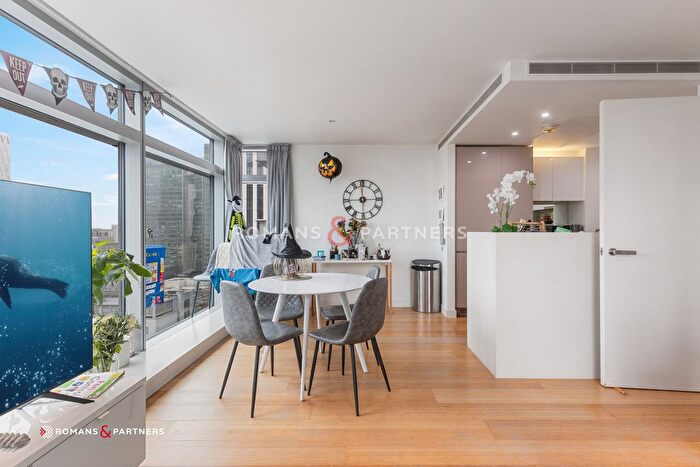 2 Bedroom Flat To Rent In Pan Peninsula West, Canary Wharf, E14